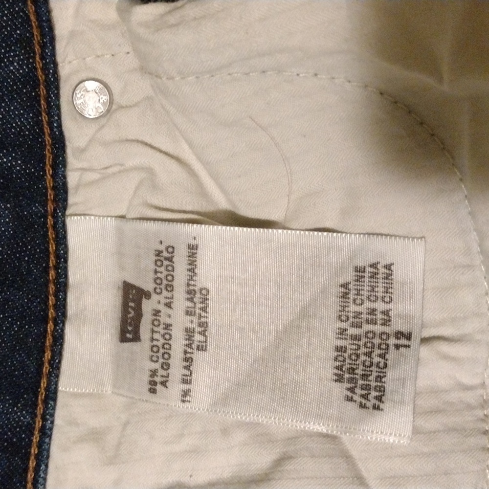 Levi's Bold Curve Boot cut jeans Size 12 - Picture 3 of 4